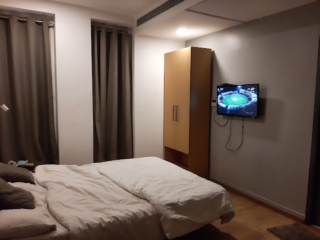 Super Townhouse Airport Green Arcade Near Netaji Subhash Chandra Bose International Airport